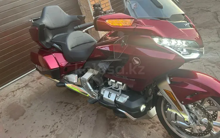Honda  GL 1800 2020 годаүшін16 000 000 тг. в Астана