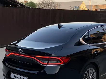 Hyundai Grandeur 2019 года за 13 500 000 тг. в Кызылорда – фото 19