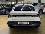 Hyundai Elantra 2022 года за 10 200 000 тг. в Кокшетау – фото 4