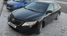 Toyota Camry 2010 года за 7 200 000 тг. в Астана – фото 2