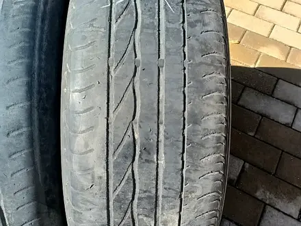 Шины 215/55 R17 — "Bridgestone Turanza ER300" (Испания), летние. за 30 000 тг. в Астана – фото 5