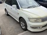 Mitsubishi Chariot 1997 годаүшін1 800 000 тг. в Астана