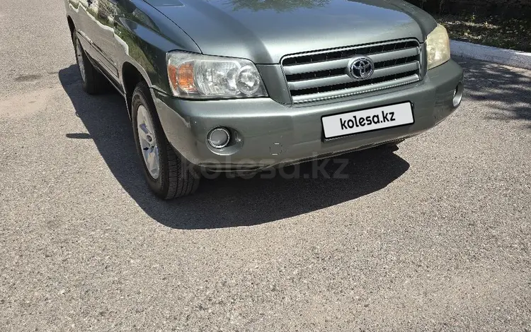 Toyota Highlander 2004 года за 8 100 000 тг. в Алматы