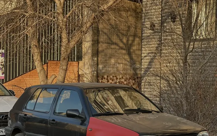 Volkswagen Golf 1993 года за 950 000 тг. в Караганда