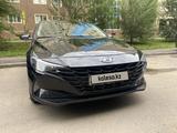 Hyundai Elantra 2021 года за 8 500 000 тг. в Астана – фото 2