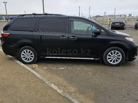 Toyota Sienna 2015 года за 15 000 000 тг. в Актау – фото 6