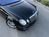 Mercedes-Benz E 320 2005 годаүшін7 500 000 тг. в Алматы – фото 4