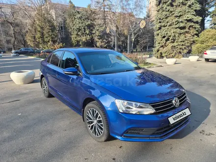 Volkswagen Jetta 2018 года за 7 300 000 тг. в Алматы