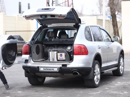 Porsche Cayenne 2004 года за 5 000 000 тг. в Тараз – фото 11