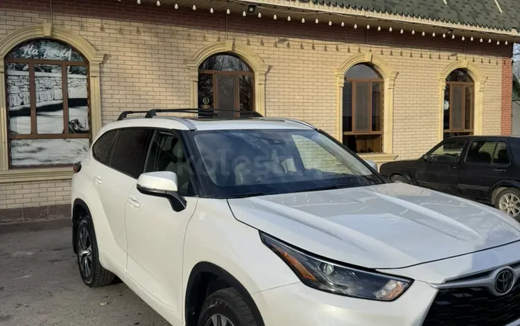 Toyota Highlander 2022 года за 26 500 000 тг. в Тараз