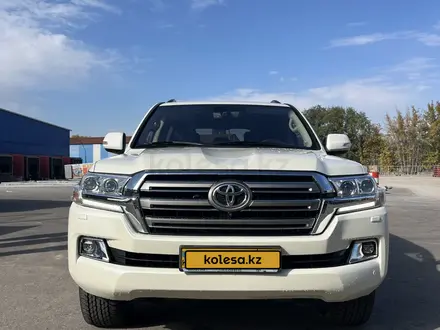 Toyota Land Cruiser 2017 года за 33 000 000 тг. в Алматы