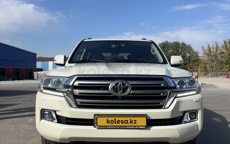 Toyota Land Cruiser 2017 годаүшін33 000 000 тг. в Алматы