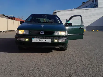 Volkswagen Passat 1993 года за 1 600 000 тг. в Кокшетау – фото 13