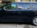 Kia Sedona 2017 года за 12 500 000 тг. в Алматы – фото 4
