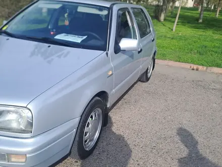 Volkswagen Golf 1997 годаүшін2 450 000 тг. в Тараз – фото 2