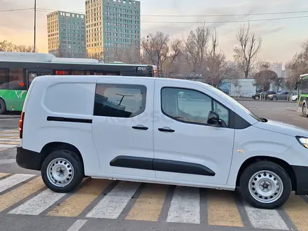Toyota ProAce Verso 2026 года за 25 400 000 тг. в Алматы