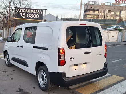 Toyota ProAce Verso 2026 года за 25 400 000 тг. в Алматы – фото 30