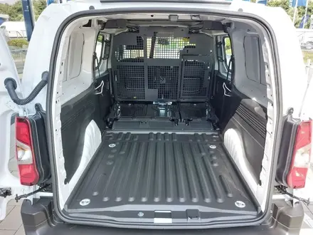 Toyota ProAce Verso 2026 года за 25 400 000 тг. в Алматы – фото 63