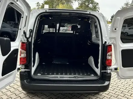 Toyota ProAce Verso 2026 года за 25 400 000 тг. в Алматы – фото 85