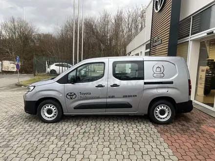 Toyota ProAce Verso 2026 года за 25 400 000 тг. в Алматы – фото 89