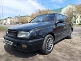 Volkswagen Vento 1993 года за 1 195 000 тг. в Караганда – фото 2