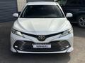 Toyota Camry 2018 года за 13 750 000 тг. в Шымкент – фото 2