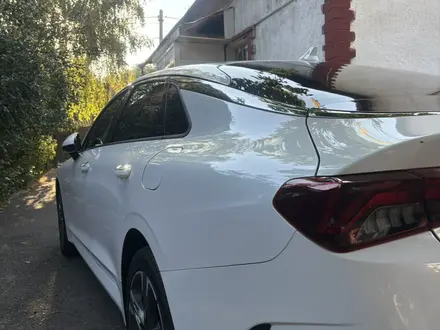 Kia K5 2025 года за 12 890 000 тг. в Астана – фото 2