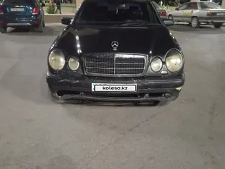 Mercedes-Benz E-Class, 1997
