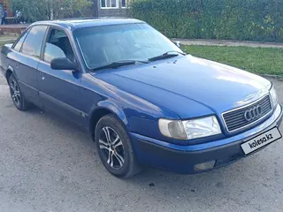 Audi 100, 1993