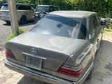 Mercedes-Benz E 300 1995 годаүшін950 000 тг. в Караганда – фото 2