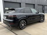 Porsche Cayenne 2018 года за 29 500 000 тг. в Шымкент