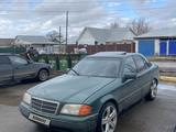 Mercedes-Benz C 180 1996 годаүшін2 300 000 тг. в Актобе – фото 2