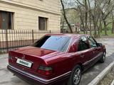 Mercedes-Benz E 220 1994 года за 2 200 000 тг. в Тараз – фото 5