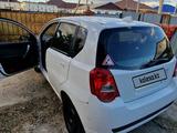 Chevrolet Aveo 2012 годаfor2 900 000 тг. в Атырау – фото 5