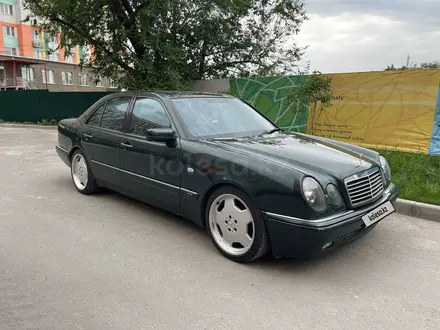 Mercedes-Benz E 300 1998 года за 4 700 000 тг. в Алматы – фото 3