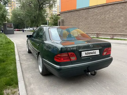 Mercedes-Benz E 300 1998 года за 4 700 000 тг. в Алматы – фото 6