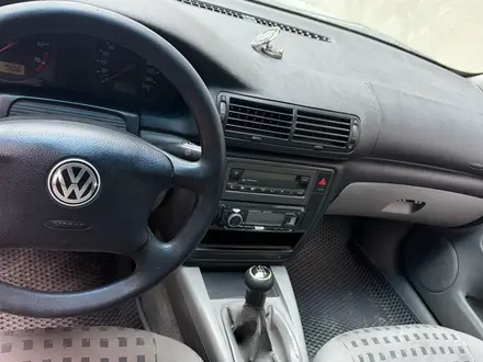 Volkswagen Passat 2000 года за 2 200 000 тг. в Алматы – фото 6