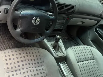 Volkswagen Passat 2000 года за 2 200 000 тг. в Алматы – фото 5