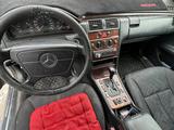 Mercedes-Benz E 230 1998 годаүшін2 400 000 тг. в Атырау – фото 2