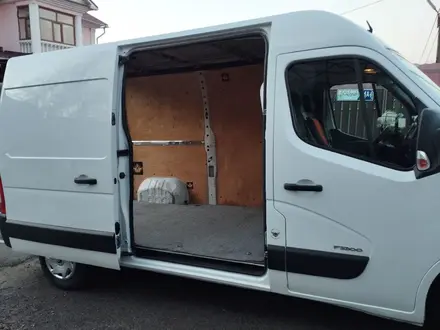 Renault  Master 2010 года за 8 000 000 тг. в Алматы – фото 16