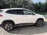 Chevrolet Tracker 2024 годаүшін7 800 000 тг. в Семей – фото 4