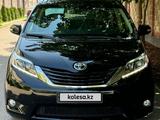 Toyota Sienna 2014 годаүшін18 000 000 тг. в Алматы