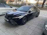 Toyota Camry 2020 годаүшін13 300 000 тг. в Алматы