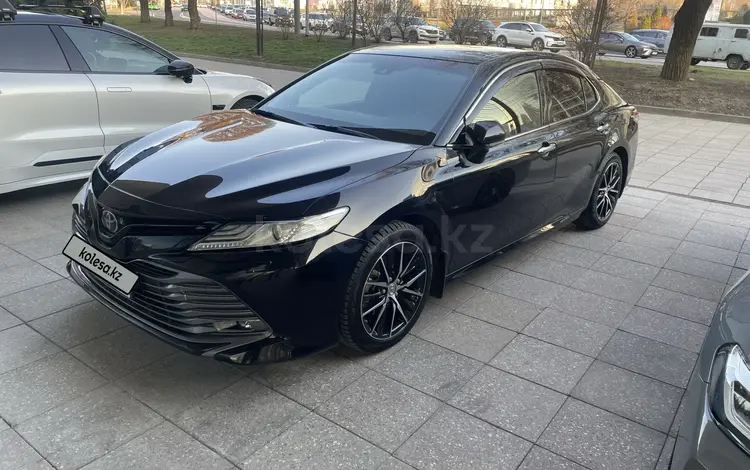 Toyota Camry 2020 годаүшін13 900 000 тг. в Алматы
