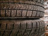 Зимние шины Bridgestone за 90 000 тг. в Алтай