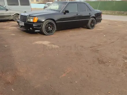 Mercedes-Benz E 230 1991 года за 1 400 000 тг. в Тараз