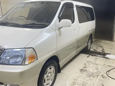 Toyota Grand Hiace 2000 года за 4 800 000 тг. в Маканчи – фото 6