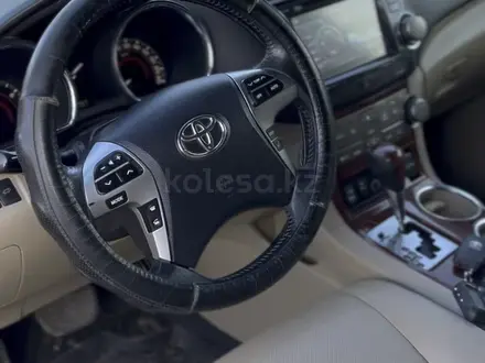 Toyota Highlander 2012 года за 12 000 000 тг. в Актобе – фото 23