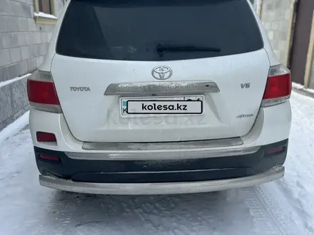 Toyota Highlander 2012 года за 12 000 000 тг. в Актобе – фото 7