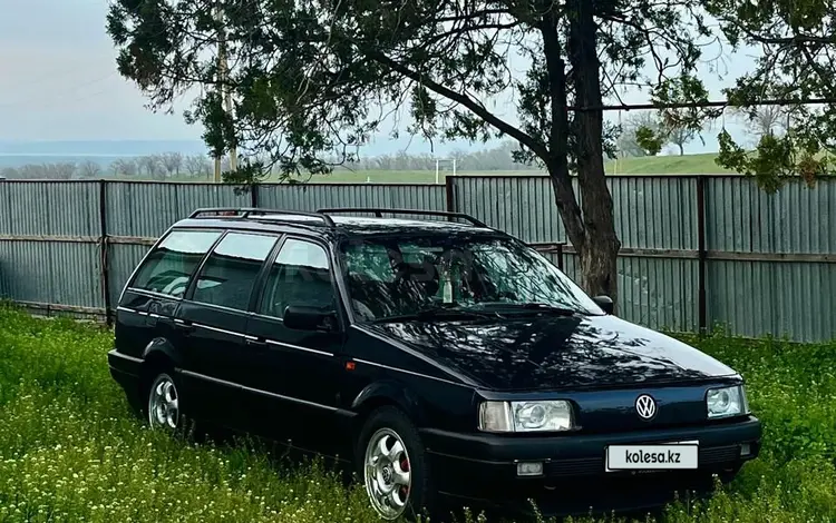 Volkswagen Passat 1993 годаүшін800 000 тг. в Алматы